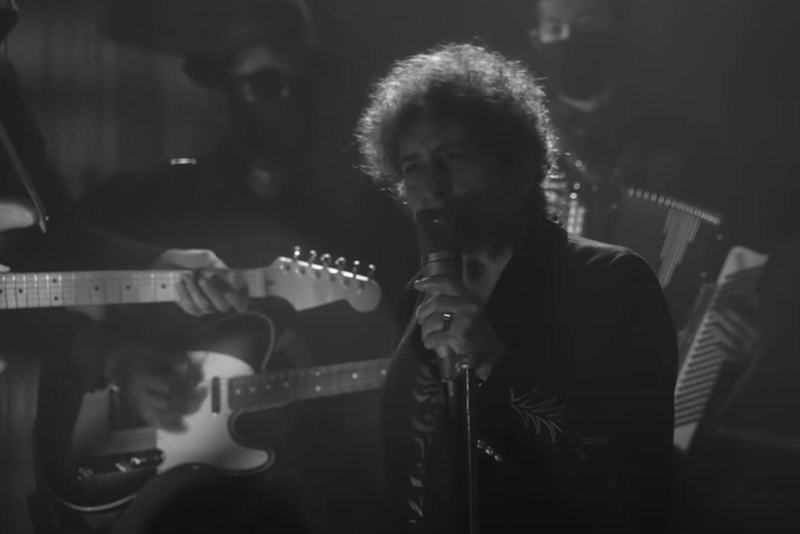 Shadow Kingdom di Bob Dylan sembra quasi una nuova serie dark Shadow Kingdom di Bob Dylan sembra quasi una nuova serie dark