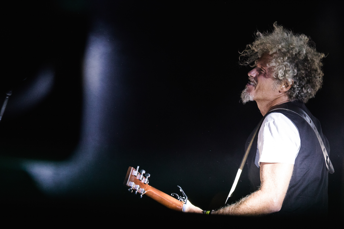 Niccolò Fabi lancia il suo nuovo album "Meno Per Meno" Niccolò Fabi lancia il suo nuovo album "Meno Per Meno"