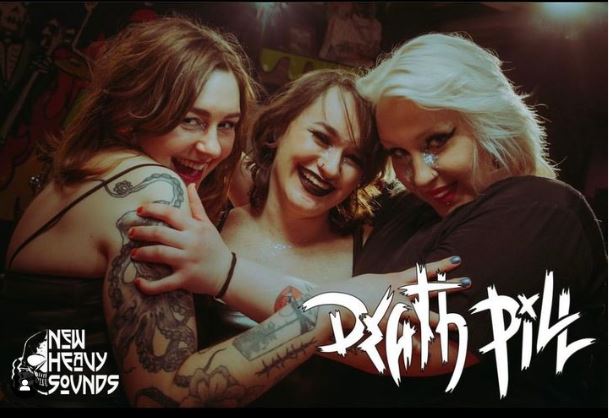 Death Pill: il punk dietro le barricate Death Pill: il punk dietro le barricate