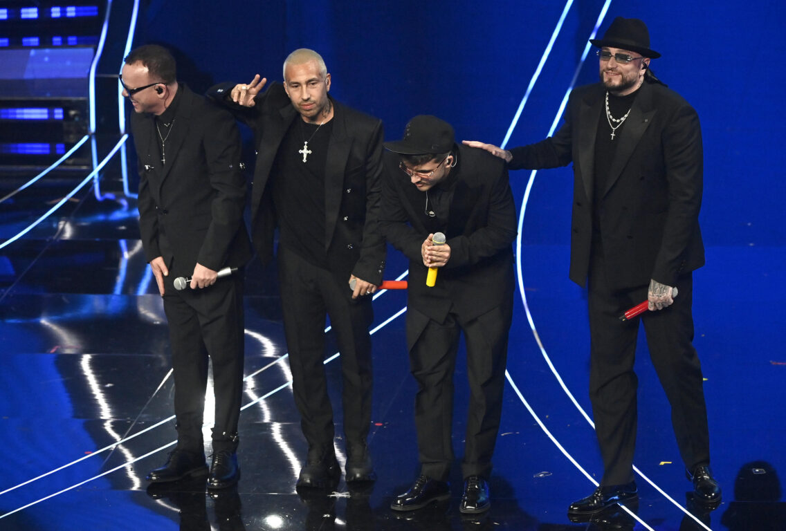 Sanremo 2024, quarta serata: a tutta cover Sanremo 2024, quarta serata: a tutta cover