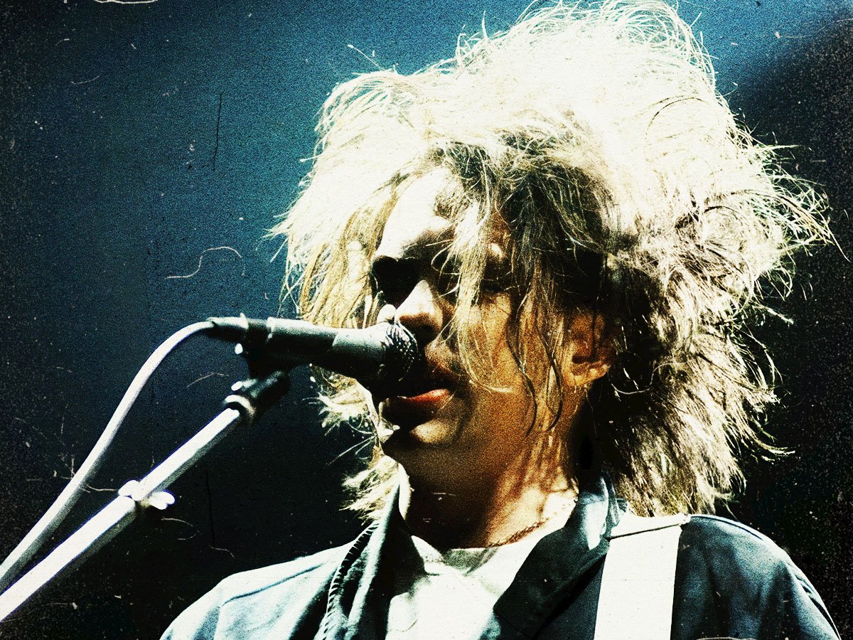 The Cure: il nuovo album "Songs Of A Lost World" e il sito dedicato The Cure: il nuovo album "Songs Of A Lost World" e il sito dedicato