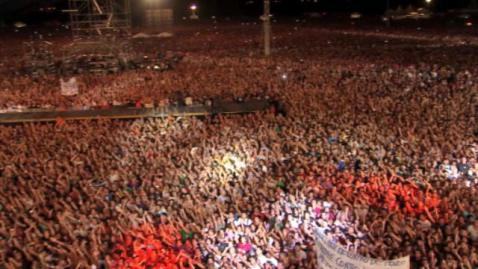 Campovolo: venduti già 80mila biglietti per Ligabue. Campovolo: venduti già 80mila biglietti per Ligabue.