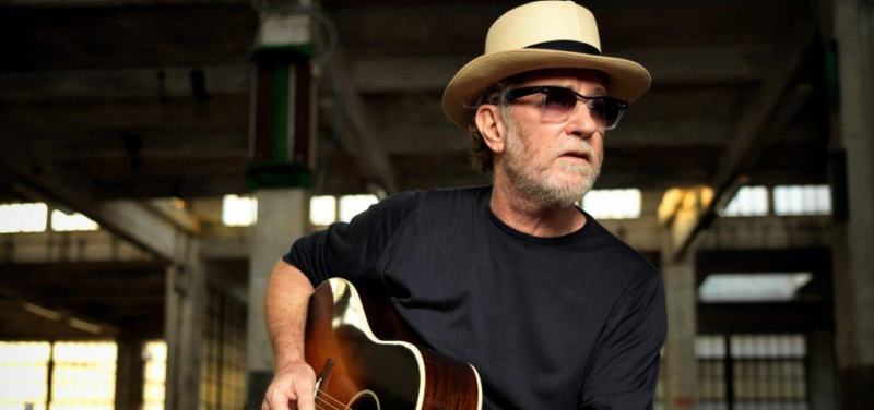 Francesco De Gregori: "i batteristi che vanno a tempo mi annoiano"