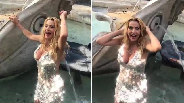 Valeria Marini multata per il bagno stellare in piazza di Spagna: voleva promuovere il nuovo singolo
