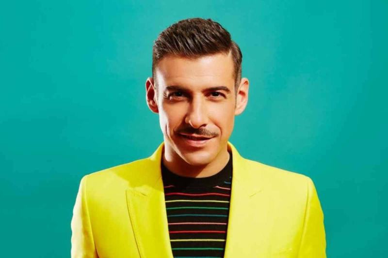 Il "Duemiladiciannove" di Francesco Gabbani corre su WhatsApp